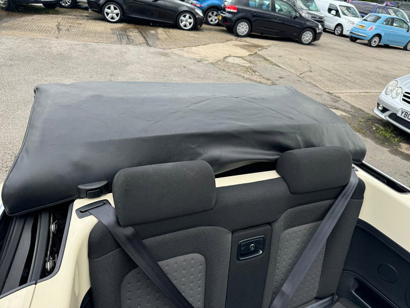 Volkswagen Beetle 1.6 Luna Cabriolet Euro 4 2dr 2dr Manual 2026