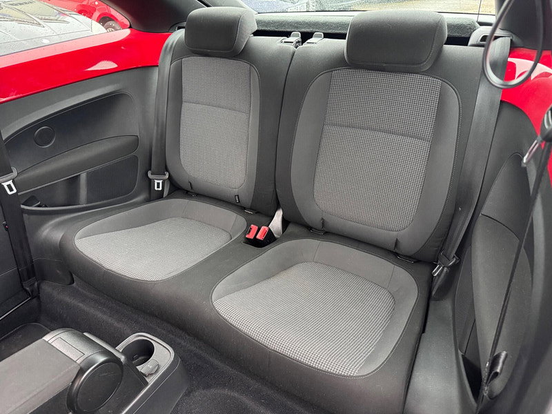 Volkswagen Beetle 1.6 TDI BlueMotion Tech Design Euro 5 (s/s) 3dr 3dr Manual 2026