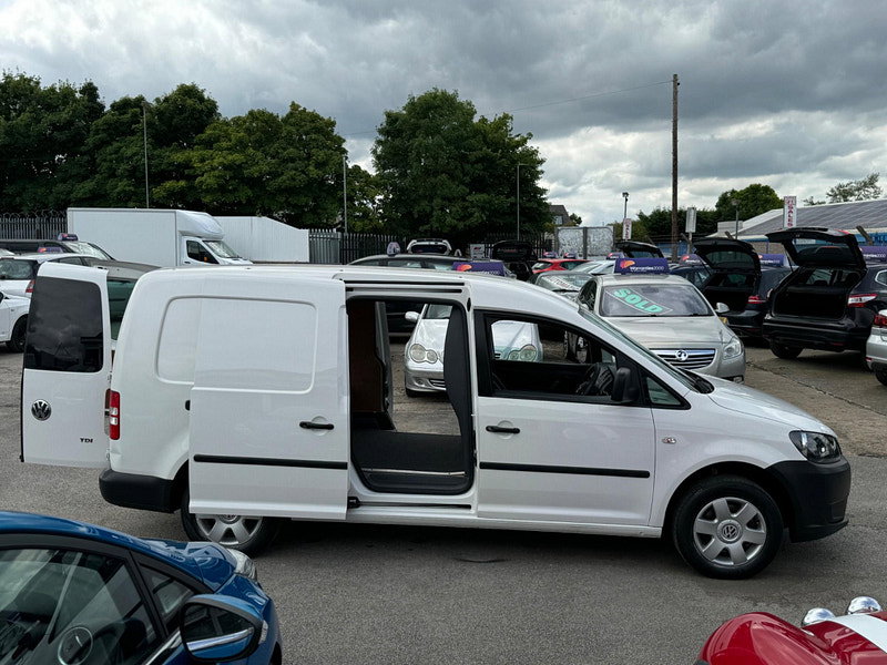 Volkswagen Caddy 1.6 C20 STARTLINE TDi L2 H1 6 DOOR VAN 4dr Manual 2026