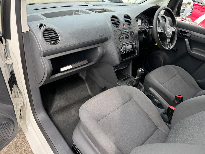 Volkswagen Caddy 1.6 C20 STARTLINE TDi L2 H1 6 DOOR VAN 4dr Manual 2026
