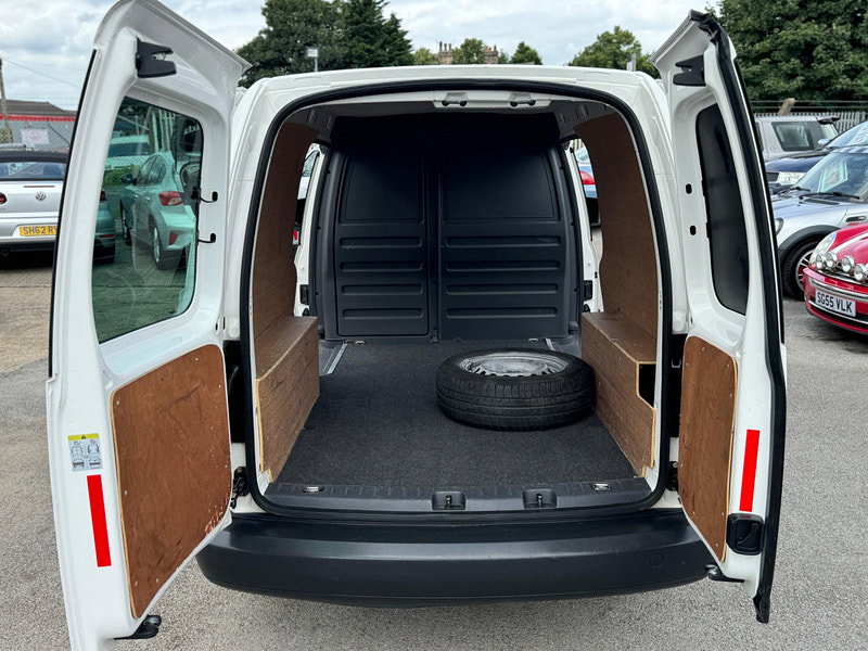 Volkswagen Caddy 1.6 C20 STARTLINE TDi L2 H1 6 DOOR VAN 4dr Manual 2026