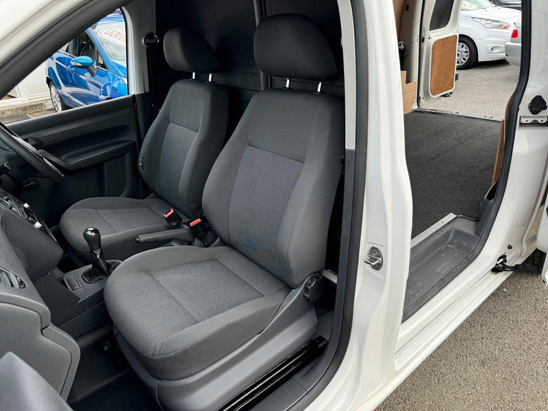 Volkswagen Caddy 1.6 C20 STARTLINE TDi L2 H1 6 DOOR VAN 4dr Manual 2026