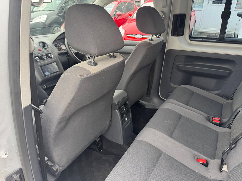 Volkswagen Caddy Maxi Life 1.6 TDI CR DSG Euro 5 5dr 5dr Automatic 2026