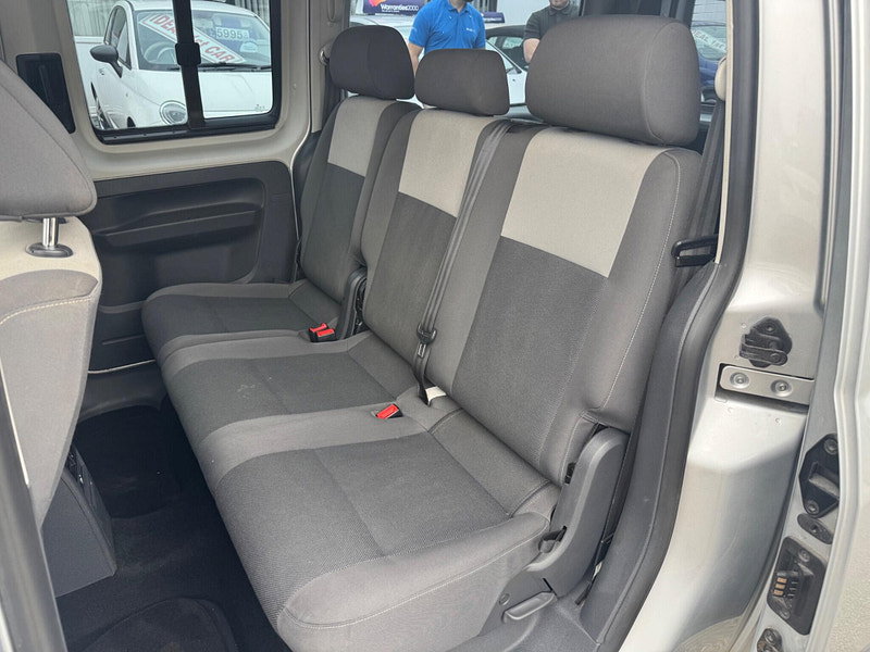 Volkswagen Caddy Maxi Life 1.6 TDI CR DSG Euro 5 5dr 5dr Automatic 2026