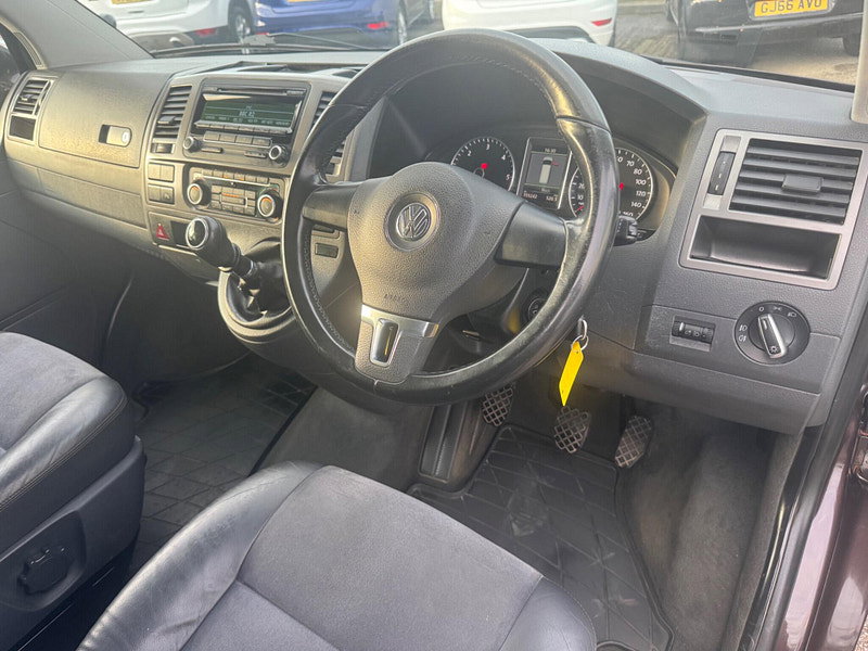 Volkswagen Caravelle 2.0 BiTDI BlueMotion Tech Executive MPV 5dr Diesel Manual Euro 5 (s/s) (180 ps) 5dr Manual 2026