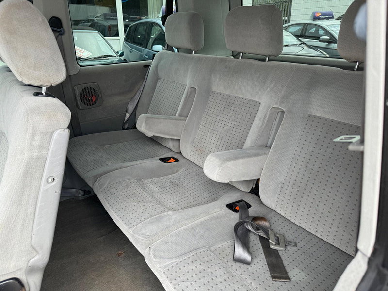 Volkswagen Caravelle 2.5 TD GL (7 Seats) 4dr Automatic 2026
