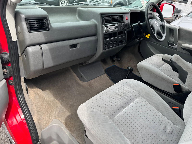 Volkswagen Caravelle 2.5 TD GL (7 Seats) 4dr Automatic 2026