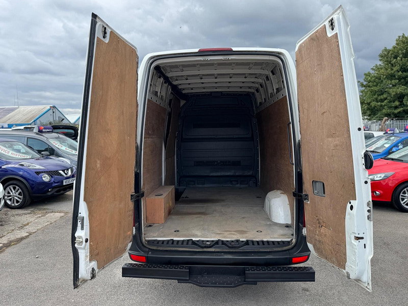 Volkswagen Crafter 2.0 TDI CR35 L2 H3 4dr 4dr Manual 2026