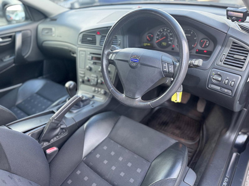 Volvo S60 2.4 D5 S 4dr 4dr Manual 2026