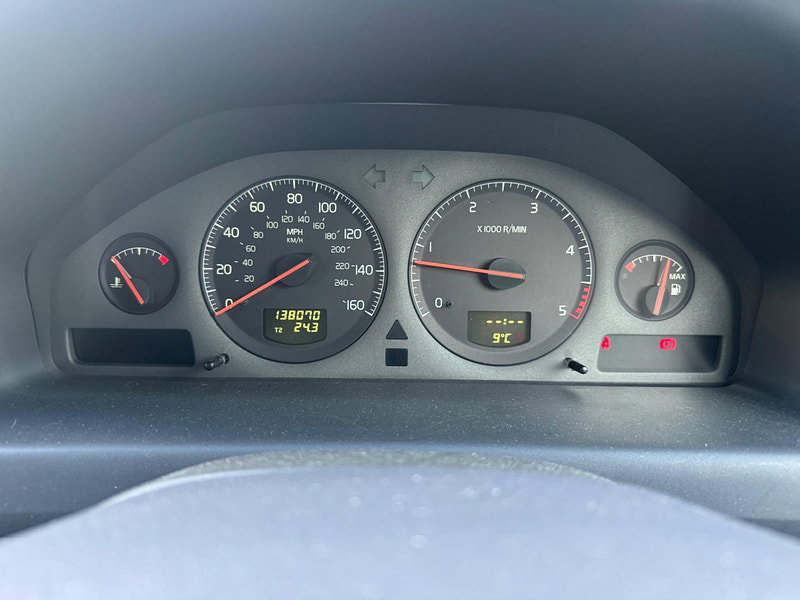 Volvo S60 2.4 D5 S 4dr 4dr Manual 2026