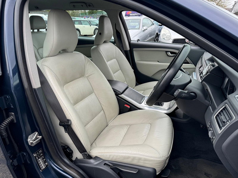 Volvo V70 2.0 D3 SE Euro 5 (s/s) 5dr 5dr Manual 2026