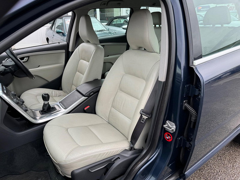 Volvo V70 2.0 D3 SE Euro 5 (s/s) 5dr 5dr Manual 2026