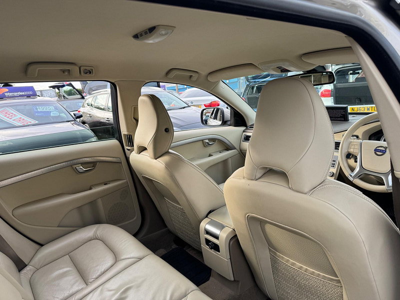 Volvo XC70 2.4 D5 SE Lux AWD Euro 5 5dr 5dr Manual 2026