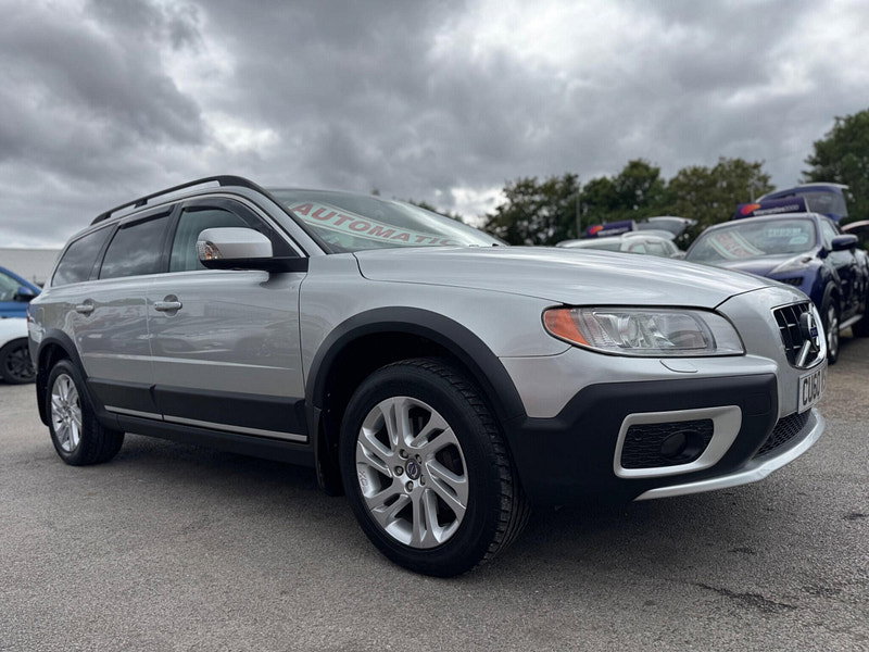 Volvo XC70 2.4 D5 SE Lux Estate 5dr Diesel Geartronic AWD Euro 5 (205 ps) 5dr Automatic 2026