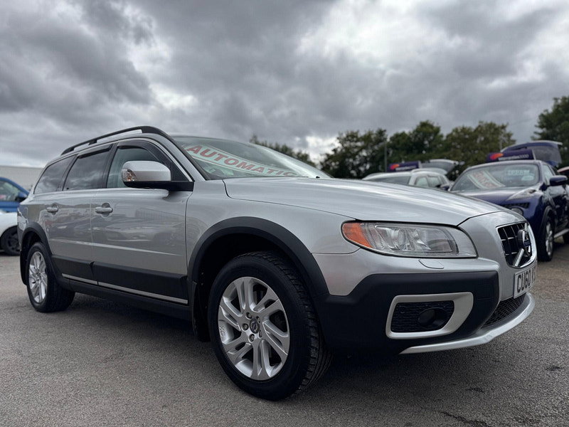 Volvo XC70 2.4 D5 SE Lux Estate 5dr Diesel Geartronic AWD Euro 5 (205 ps) 5dr Automatic 2026