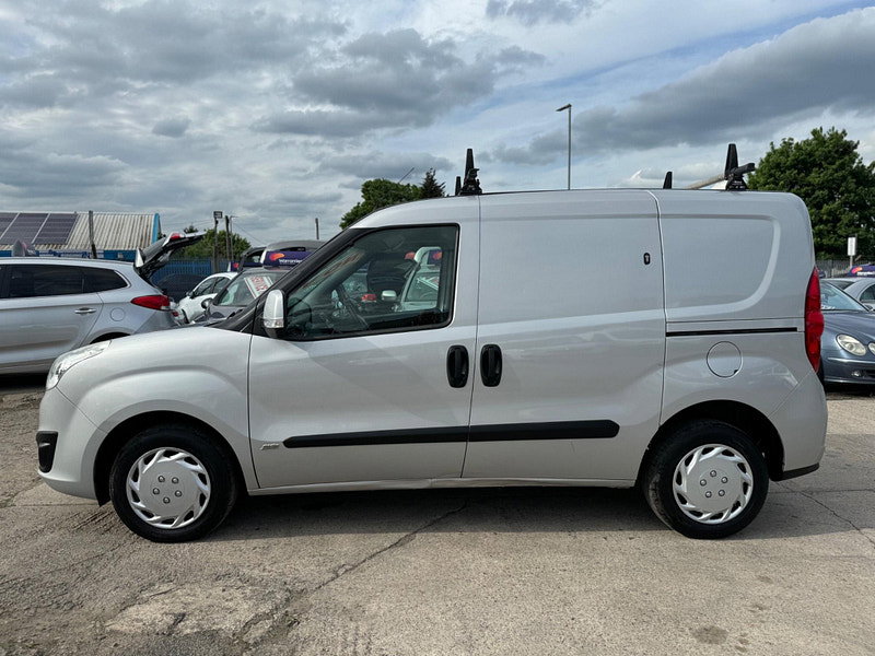 Vauxhall Combo 1.3 CDTi 2000 16v Sportive FWD L1 H1 3dr 3dr Manual 2026