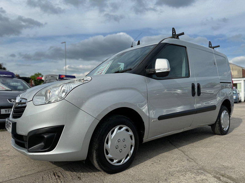 Vauxhall Combo 1.3 CDTi 2000 16v Sportive FWD L1 H1 3dr 3dr Manual 2026