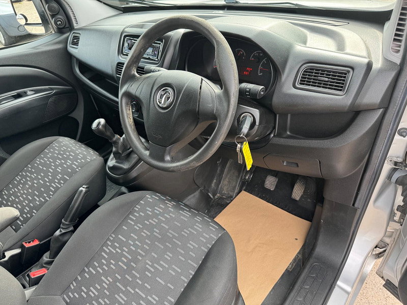 Vauxhall Combo 1.3 CDTi 2000 16v Sportive FWD L1 H1 3dr 3dr Manual 2026