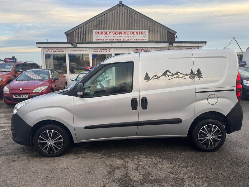 Vauxhall Combo 1.3 CDTi 2000 ecoFLEX 16v FWD L1 H1 (s/s) 3dr 3dr Manual 2026