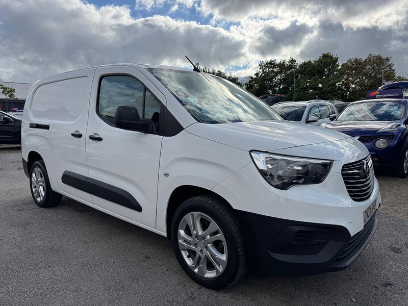 Vauxhall Combo 1.5 Turbo D 2300 Dynamic L2 H1 Euro 6 4dr 4dr Manual 2026