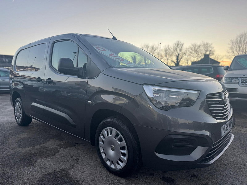 Vauxhall Combo 1.5 Turbo D 2300 Sportive L2 H1 Euro 6 (s/s) 4dr 4dr Manual 2026