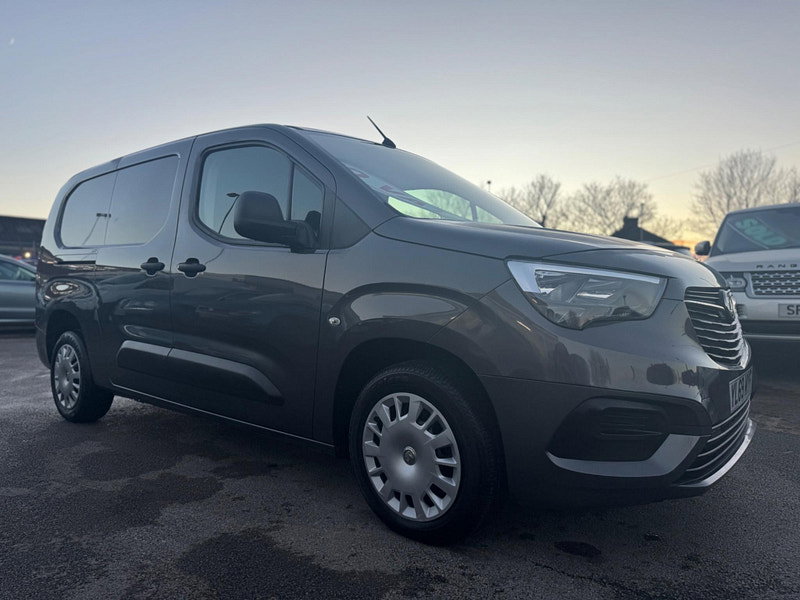 Vauxhall Combo 1.5 Turbo D 2300 Sportive L2 H1 Euro 6 (s/s) 4dr 4dr Manual 2026