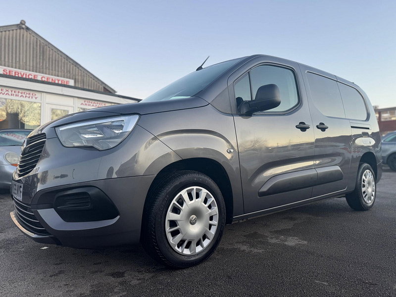 Vauxhall Combo 1.5 Turbo D 2300 Sportive L2 H1 Euro 6 (s/s) 4dr 4dr Manual 2026