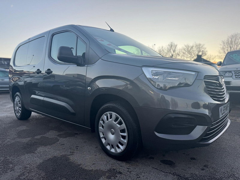 Vauxhall Combo 1.5 Turbo D 2300 Sportive L2 H1 Euro 6 (s/s) 4dr 4dr Manual 2026