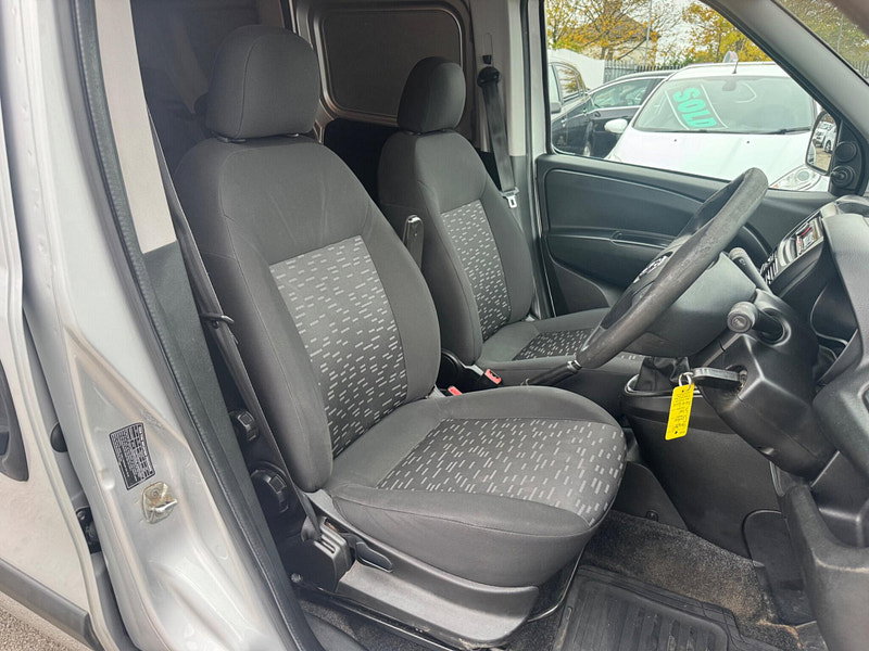 Vauxhall Combo 1.6 CDTi 2300 16v Sportive FWD L1 H1 (s/s) 3dr 3dr Manual 2026