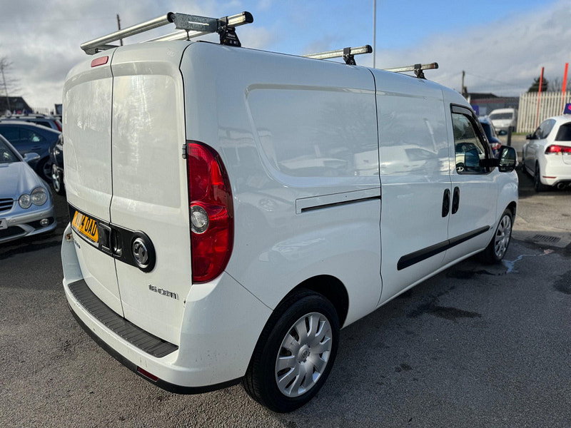 Vauxhall Combo 1.6 CDTi 2300 16v Sportive FWD L2 H1 (s/s) 6dr 6dr Manual 2026