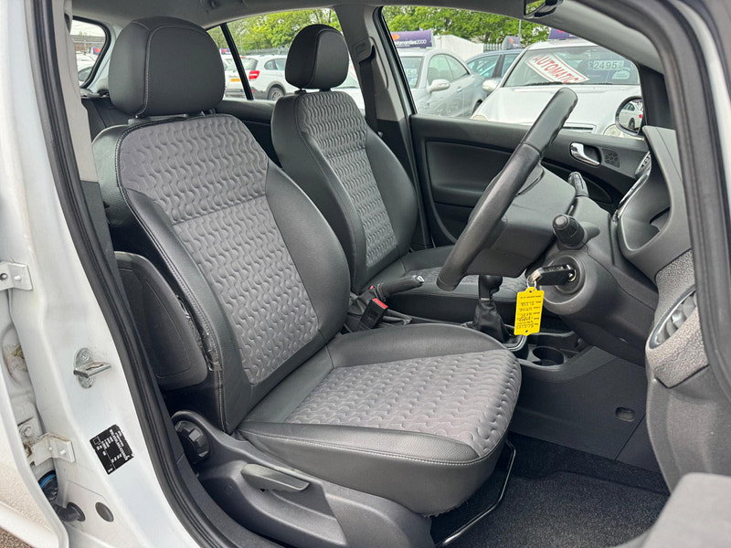 Vauxhall Corsa 1.2i ecoFLEX 16V SE Euro 5 (s/s) 5dr 5dr Manual 2026