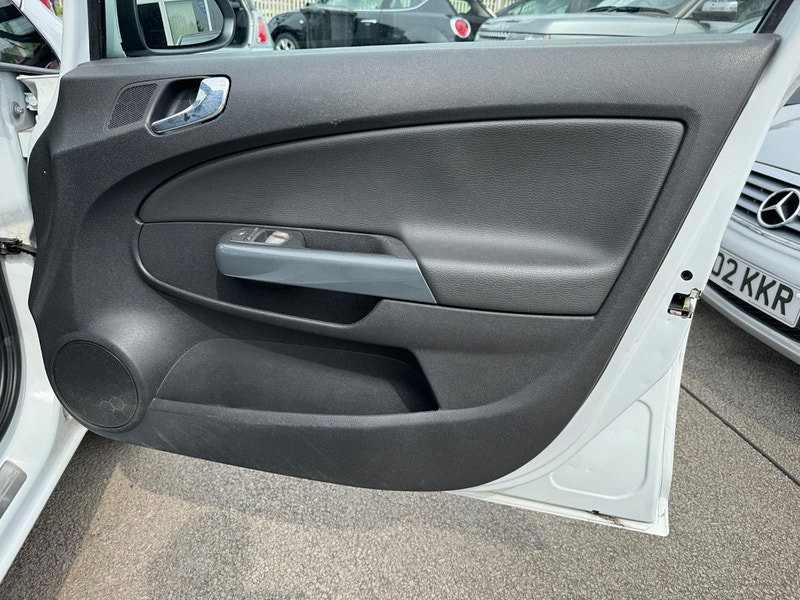 Vauxhall Corsa 1.2i ecoFLEX 16V SE Euro 5 (s/s) 5dr 5dr Manual 2026