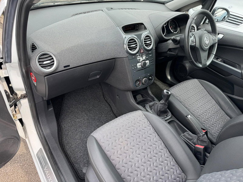 Vauxhall Corsa 1.2i ecoFLEX 16V SE Euro 5 (s/s) 5dr 5dr Manual 2026