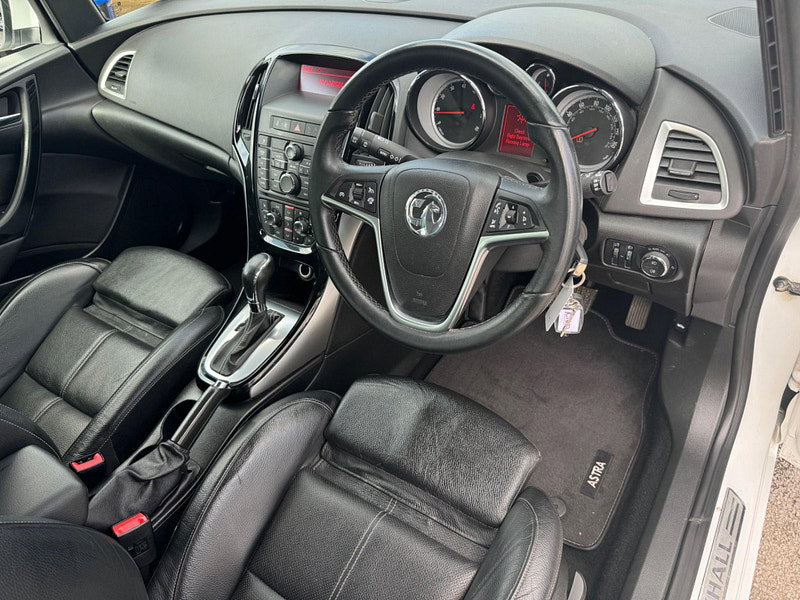 Vauxhall Astra 1.6i Elite Sports Tourer Auto Euro 6 5dr 5dr Automatic 2026