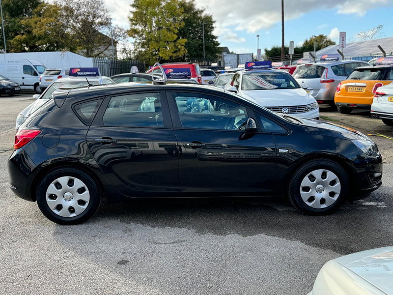 Vauxhall Astra 1.7 CDTi ecoFLEX ES Euro 5 (s/s) 5dr 5dr Manual 2026