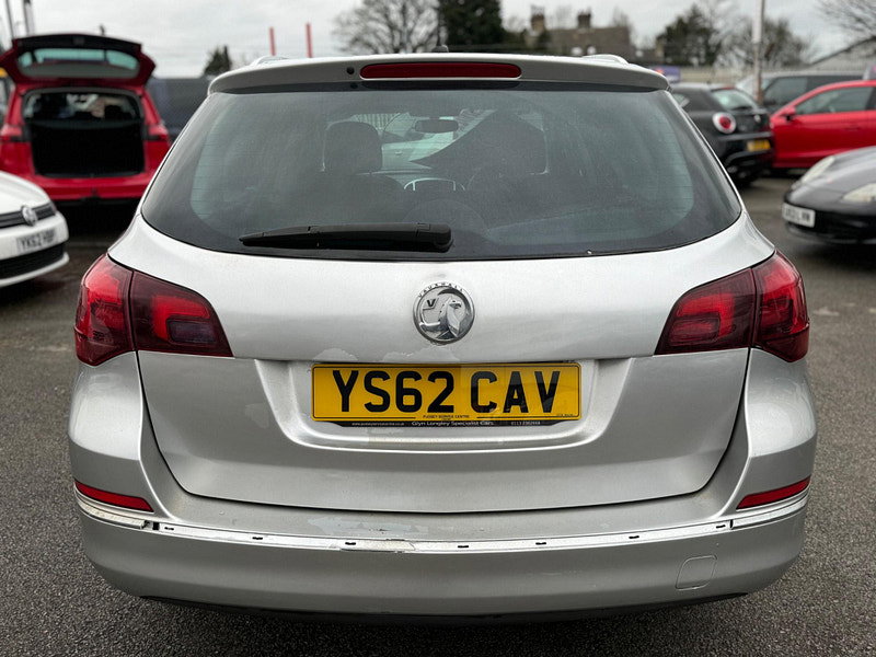 Vauxhall Astra 1.7 CDTi ecoFLEX SRi Sports Tourer Euro 5 (s/s) 5dr 5dr Manual 2026