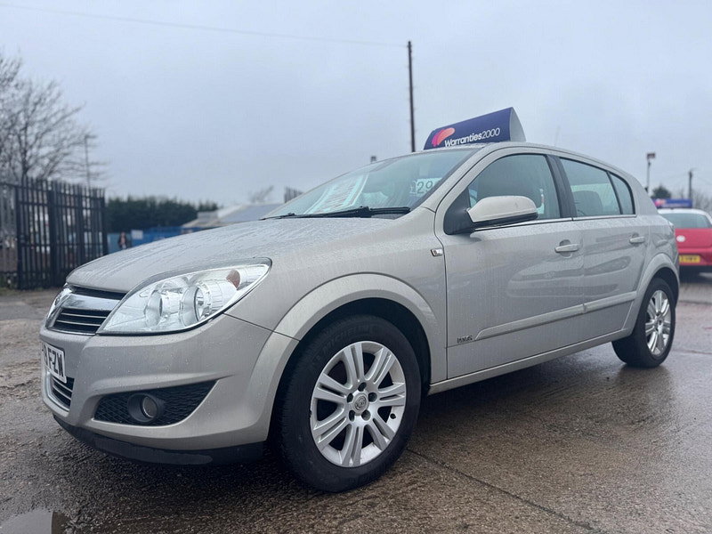 Vauxhall Astra 1.8i 16v Design 5dr 5dr Automatic 2026