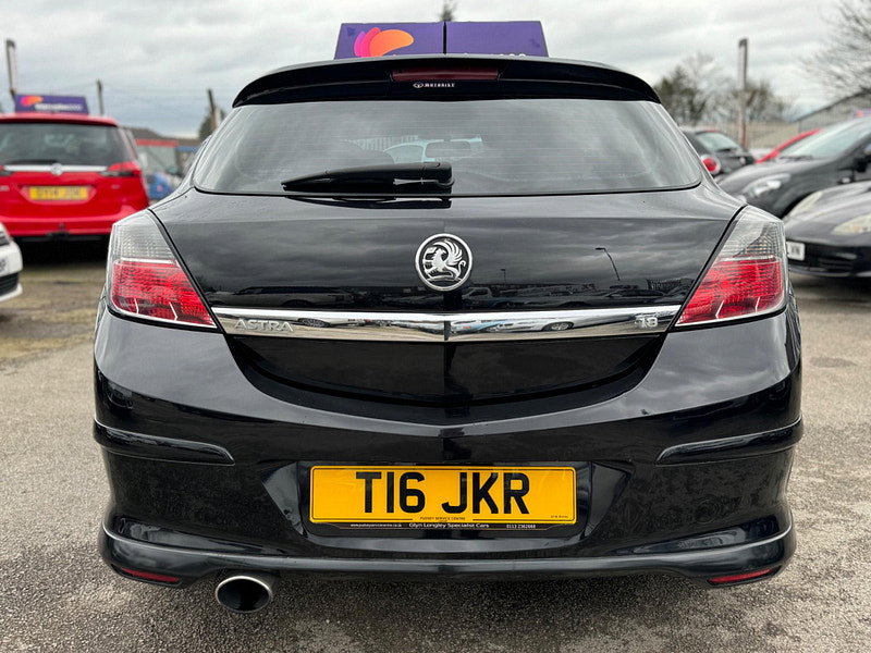 Vauxhall Astra 1.8i 16v SRi Sport Hatch 3dr 3dr Manual 2026