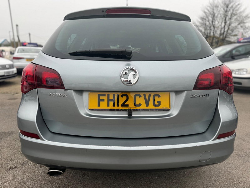 Vauxhall Astra 2.0 CDTi SRi Sports Tourer Auto Euro 5 5dr 5dr Automatic 2026