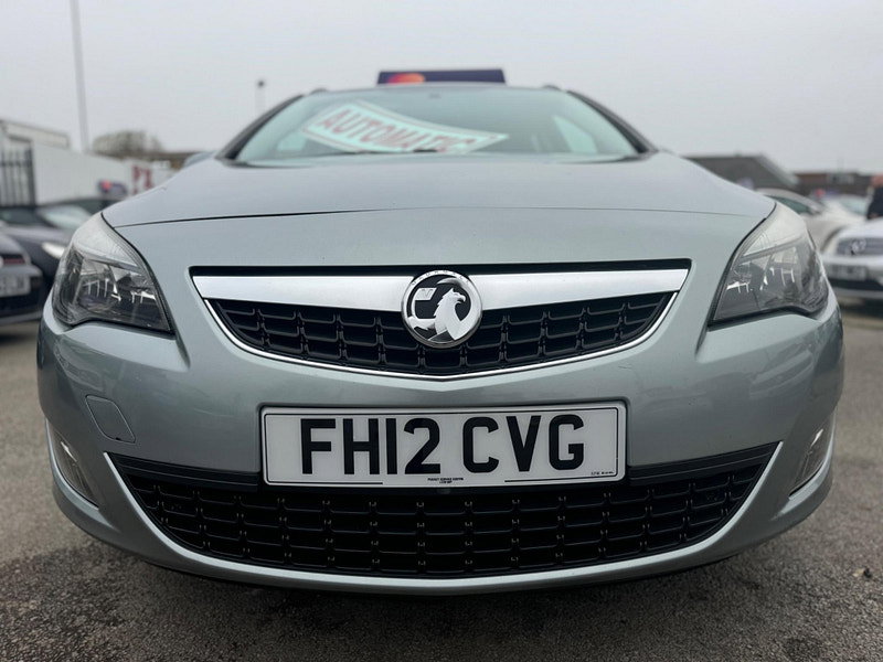 Vauxhall Astra 2.0 CDTi SRi Sports Tourer Auto Euro 5 5dr 5dr Automatic 2026