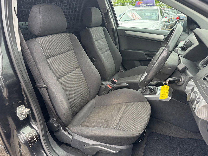 Vauxhall Astra Van 1.7 CDTi 16v Sportive FWD L1 H1 3dr 3dr Manual 2026