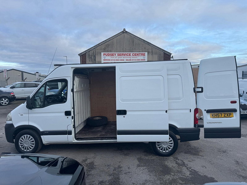 Vauxhall Movano 2.5 CDTi 16v 3500 4dr 4dr Manual 2026