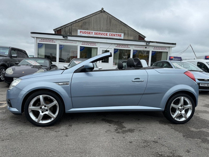Vauxhall Tigra 1.4i 16v Exclusiv 2dr (a/c) 2dr Manual 2026