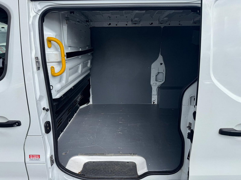 Vauxhall Vivaro 1.6 CDTi 2900 BiTurbo ecoFLEX L1 H1 Euro 5 (s/s) 5dr 5dr Manual 2026