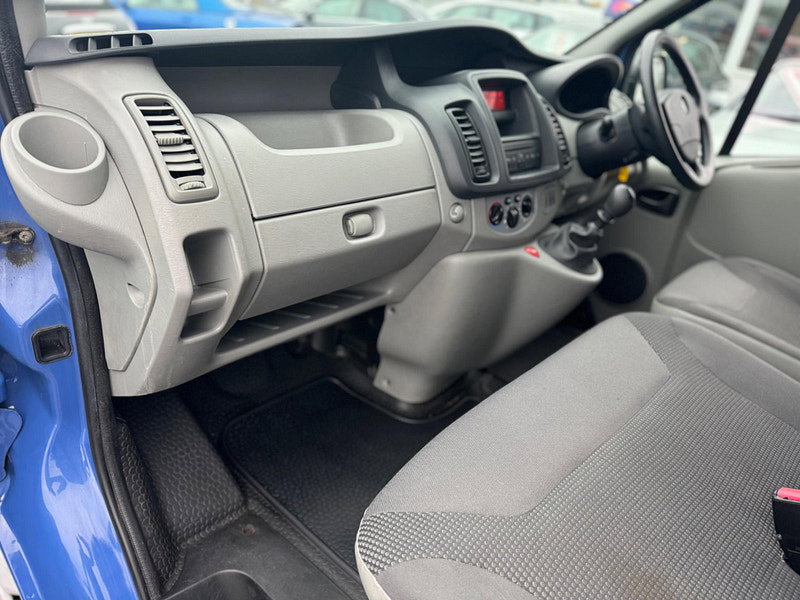 Vauxhall Vivaro 2.0 2700 CDTi FWD L1 4dr 4dr Manual 2026