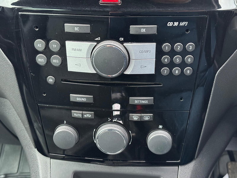 Vauxhall Zafira 1.8 16V Elite Euro 5 5dr 5dr Manual 2026