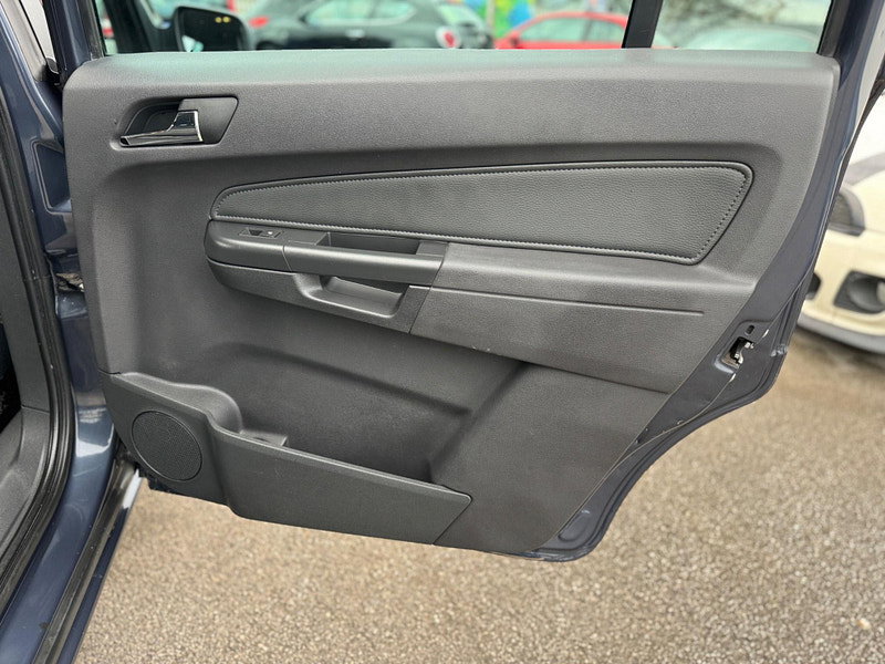 Vauxhall Zafira 1.8 16V Elite Euro 5 5dr 5dr Manual 2026