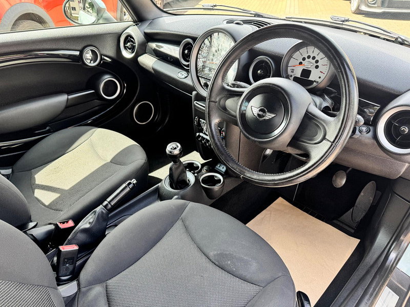 MINI Convertible 1.6 One Euro 6 2dr 2dr Manual 2026