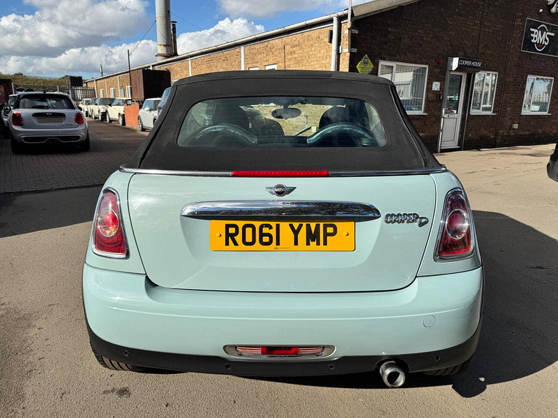 MINI Convertible 2.0 Cooper D Auto Euro 5 2dr 2dr Automatic 2026