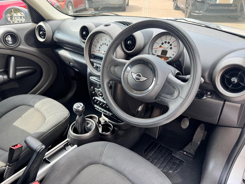 MINI Countryman 1.6 One D Euro 5 (s/s) 5dr 5dr Manual 2026